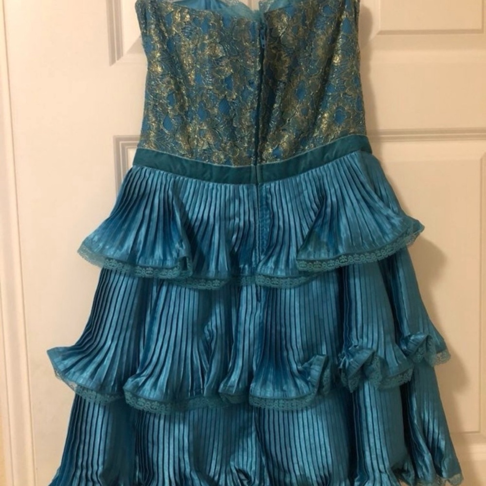 Betsey Johnson Blue and Gold Layered dress - Picture 4 of 9